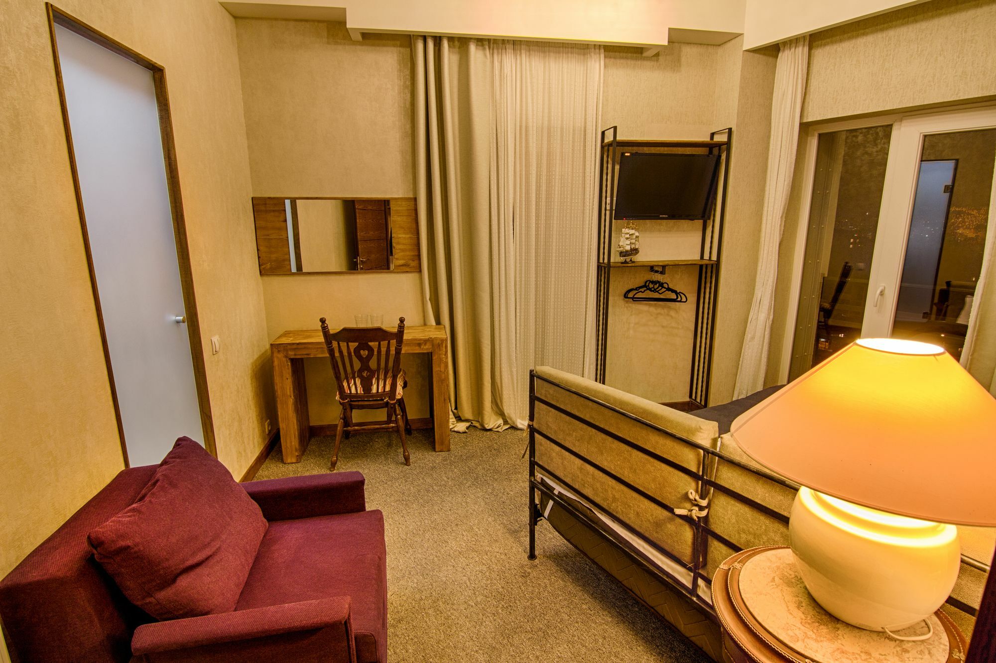Hotel Salve Тбилиси Экстерьер фото